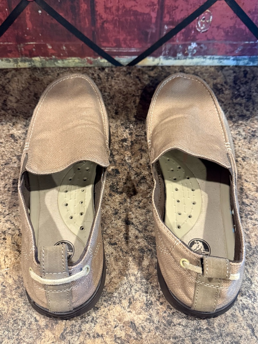 Crocs Men's Walu Beige Canvas Slip-On Loafers. Size 12. - Picture 5 of 7